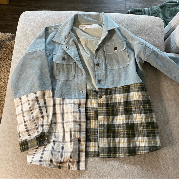 Flannel shacket - Picture 2 of 3